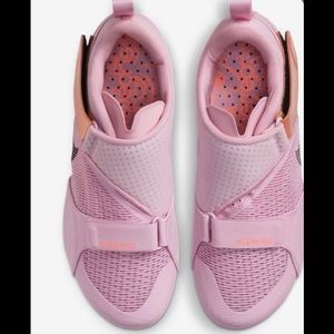 W Nike Superrep Cycle